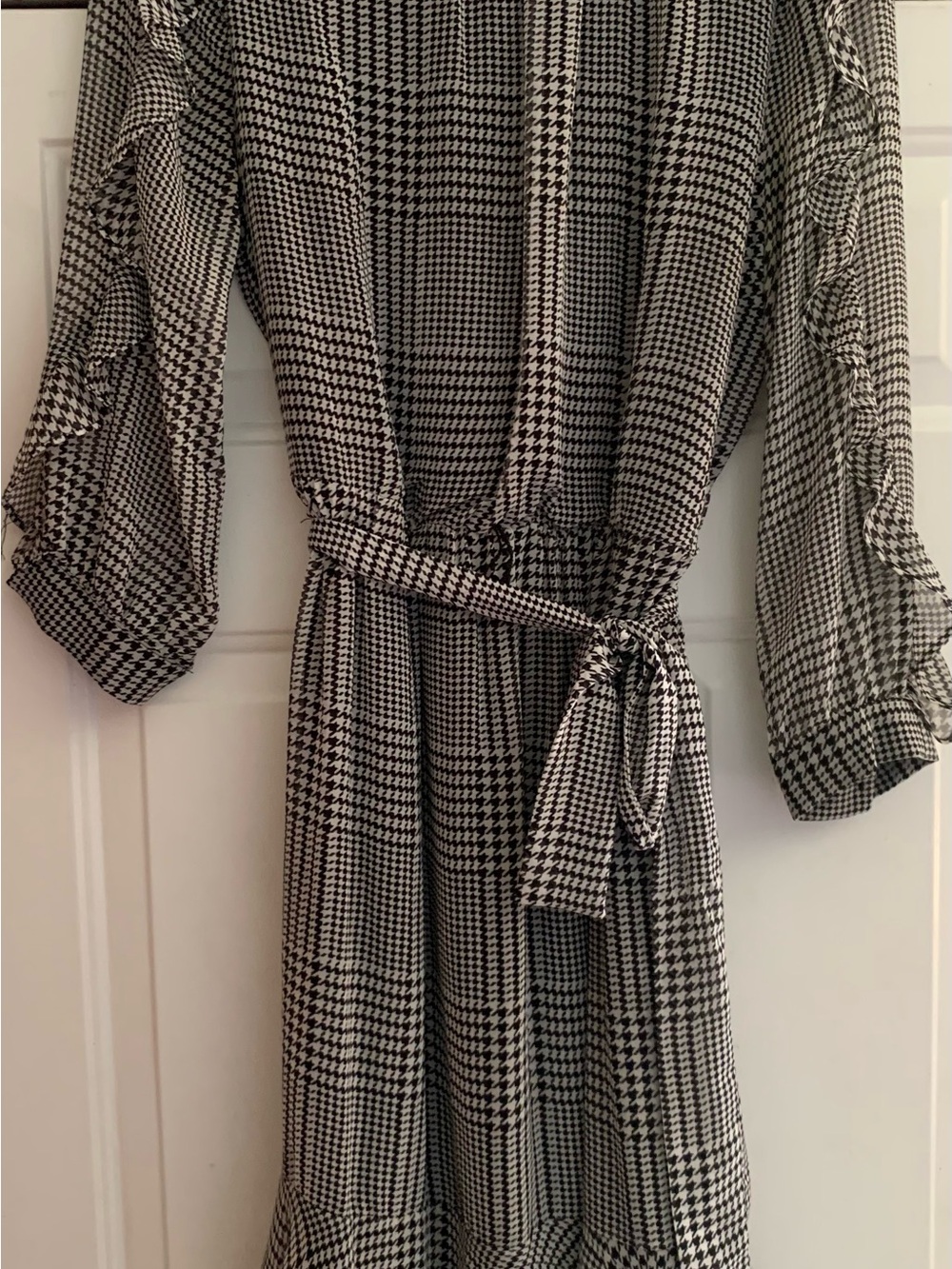 Calvin Klein Black and White Houndstooth Tie-Waist Long Sleeve Dress